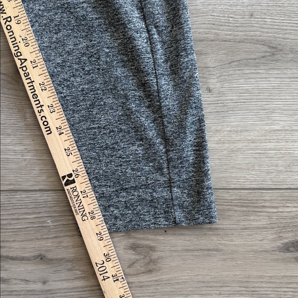 Athleta | Hilltop Jogger | Heather Gray | Medium | #383900 T0122 - Picture 7 of 8